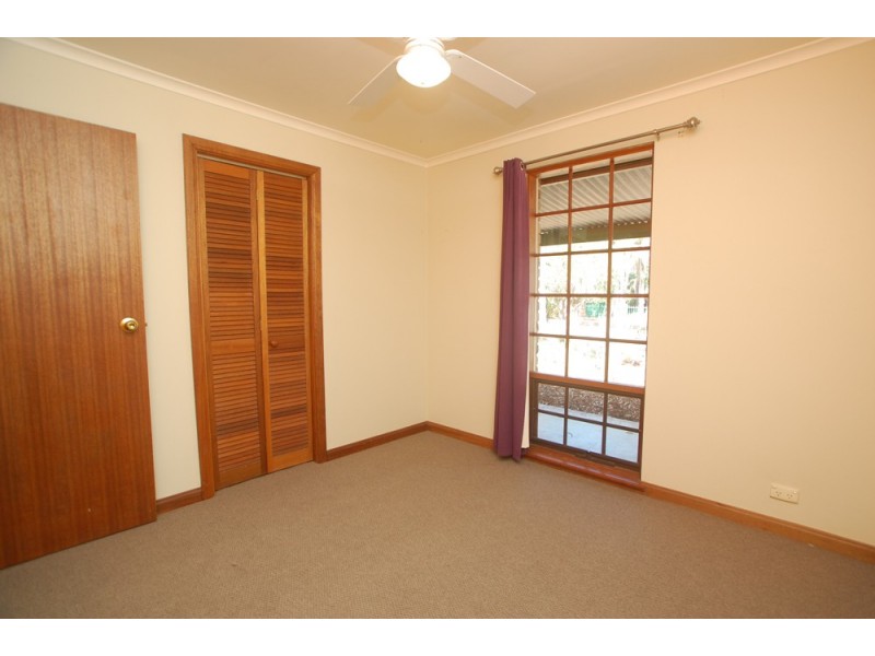 39 Southbound Avenue, Aberfoyle Park SA 5159
