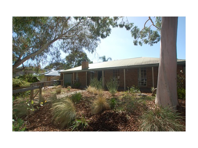 39 Southbound Avenue, Aberfoyle Park SA 5159