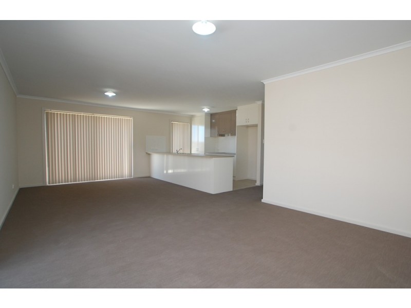 15 Columbus Street, Seaford Meadows SA 5169