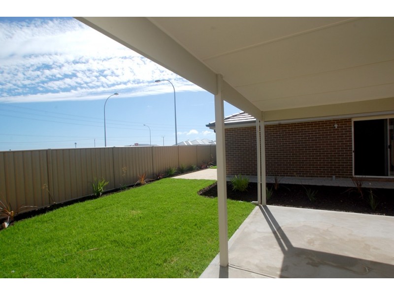 15 Columbus Street, Seaford Meadows SA 5169