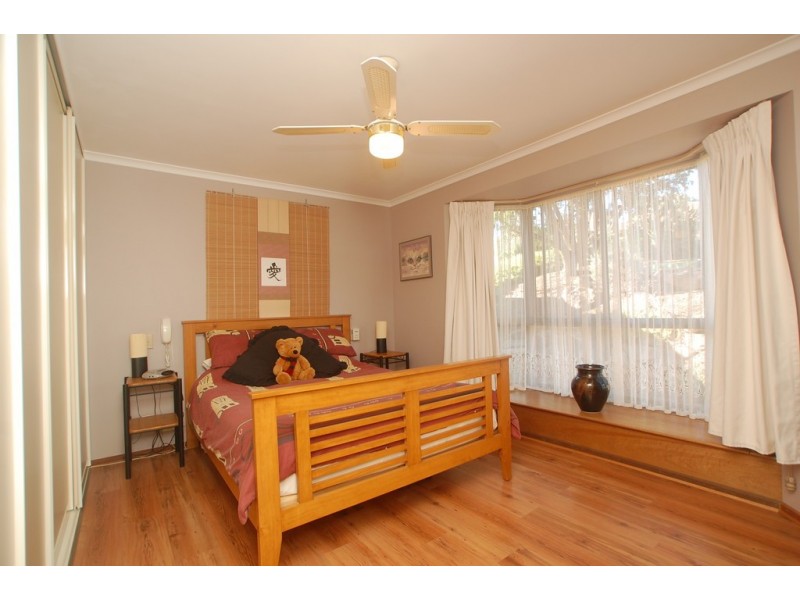 54 Horseshoe Drive, Woodcroft SA 5162