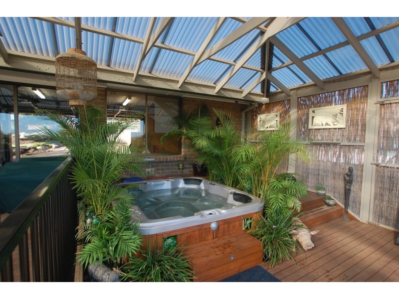 54 Horseshoe Drive, Woodcroft SA 5162