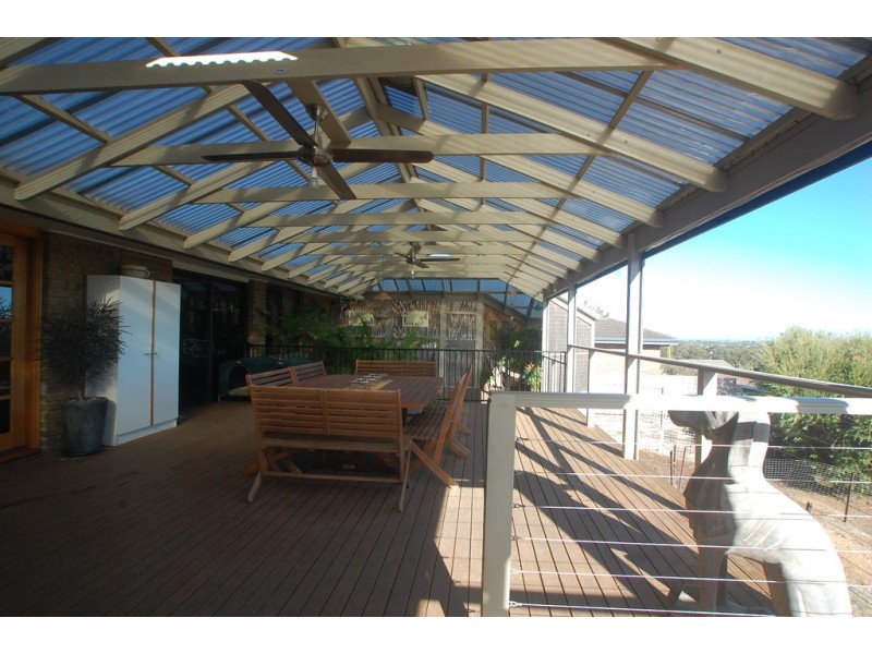 54 Horseshoe Drive, Woodcroft SA 5162