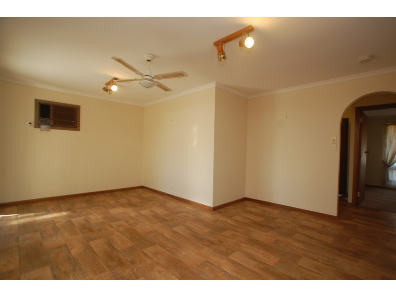 188 Hub Drive, Aberfoyle Park SA 5159