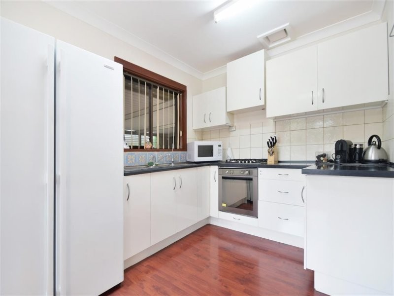 11 Susan Road, Hackham SA 5163