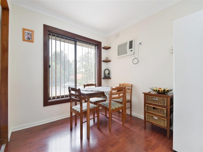 11 Susan Road, Hackham SA 5163