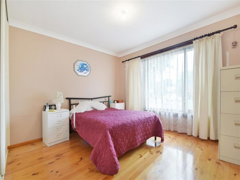 11 Susan Road, Hackham SA 5163