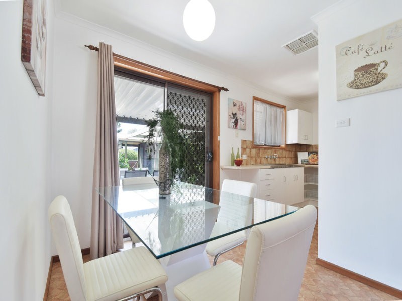 3 Lutana Court, Morphett Vale SA 5162