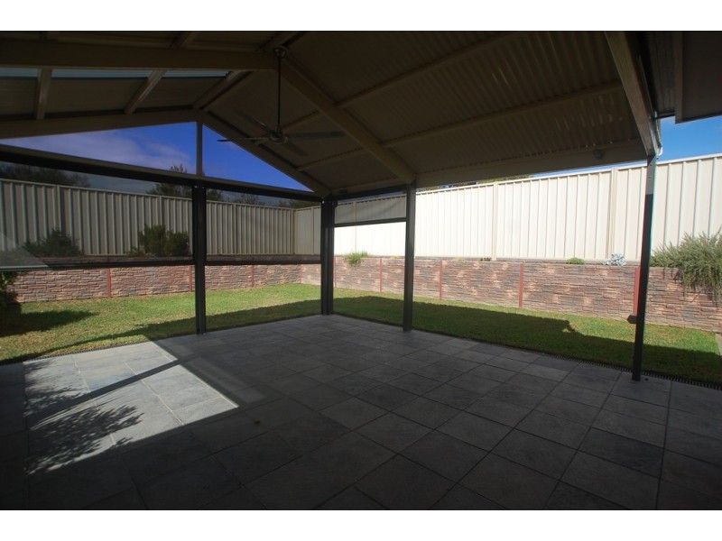 8 Star Princess Court, Sellicks Beach SA 5174