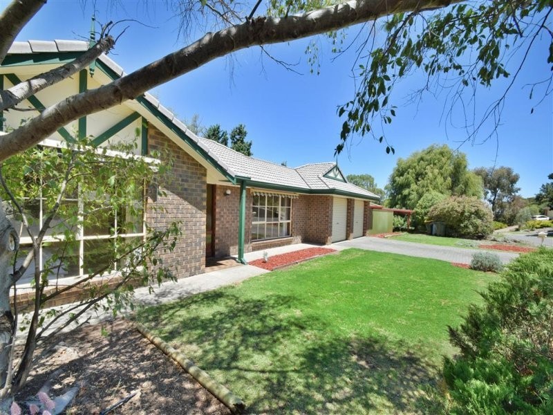 44 Emerald Street, Flagstaff Hill SA 5159