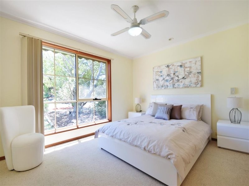 44 Emerald Street, Flagstaff Hill SA 5159