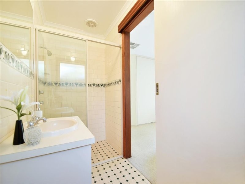 44 Emerald Street, Flagstaff Hill SA 5159