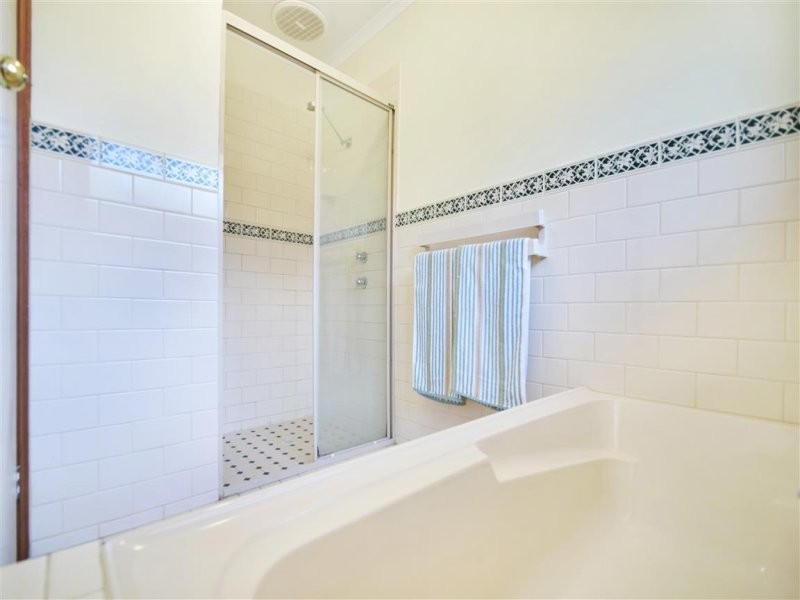 44 Emerald Street, Flagstaff Hill SA 5159