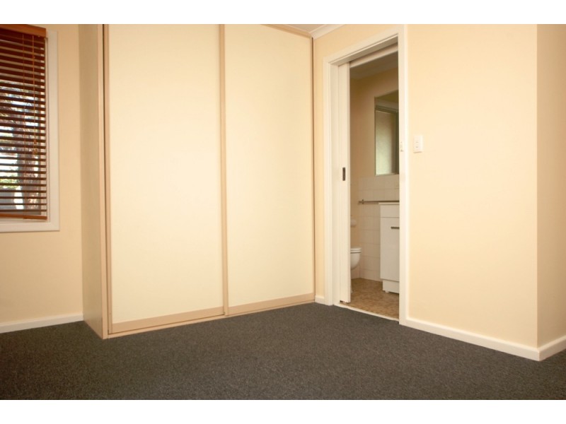 6 Eugene Crescent, Christie Downs SA 5164