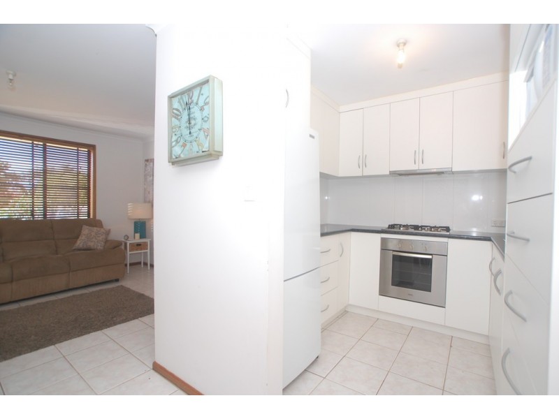35 Moncur Street, Woodcroft SA 5162