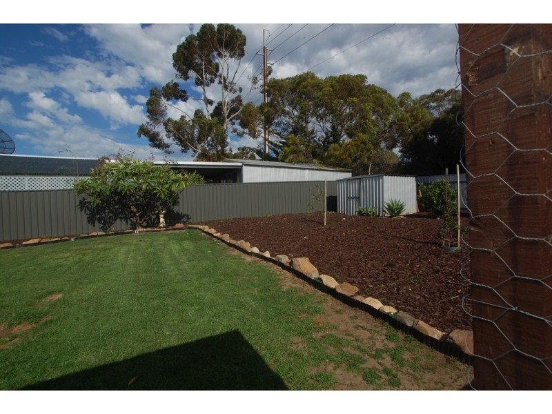 35 Moncur Street, Woodcroft SA 5162