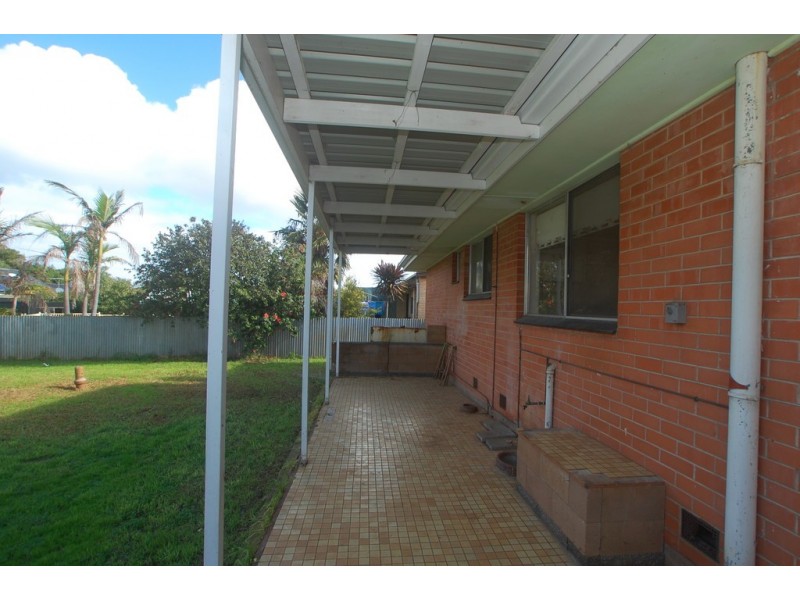 8 Wahratta Avenue, Morphett Vale SA 5162