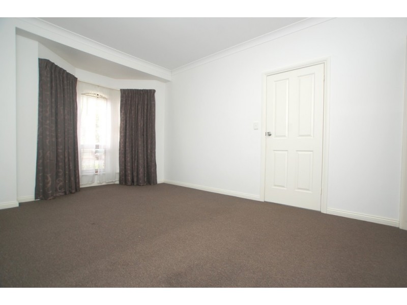 1A Sixth Avenue, Ascot Park SA 5043