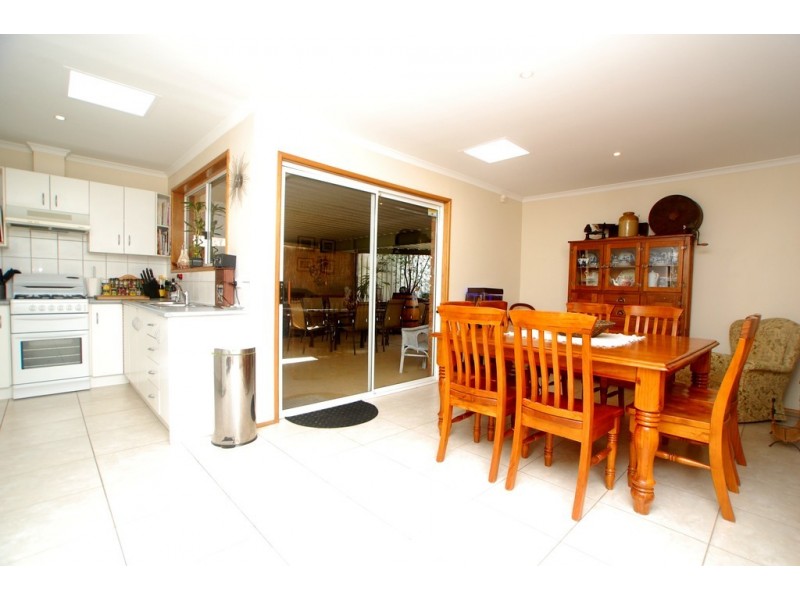 28 Williams Avenue, Hackham West SA 5163