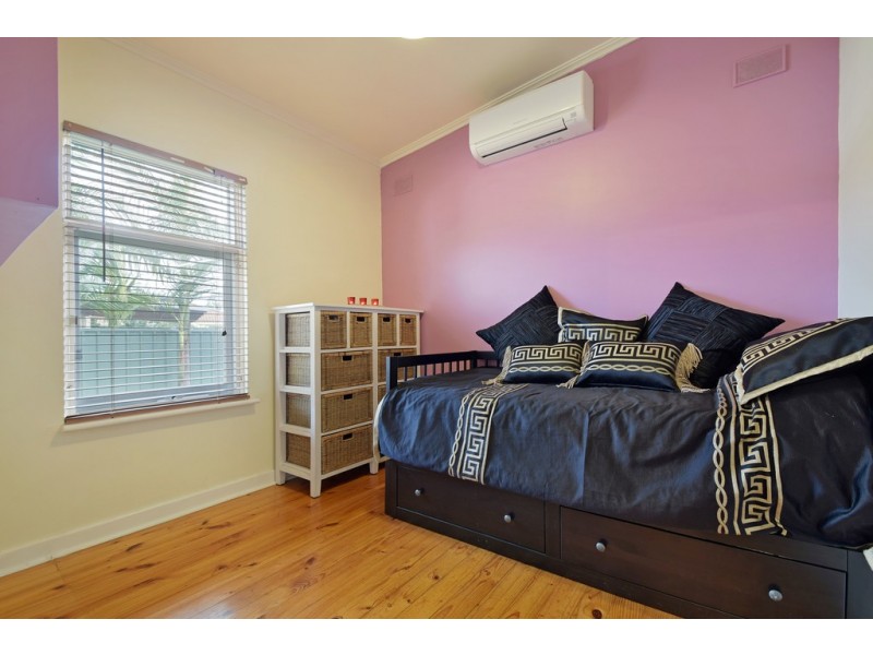 14 Avalon Road, Marion SA 5043