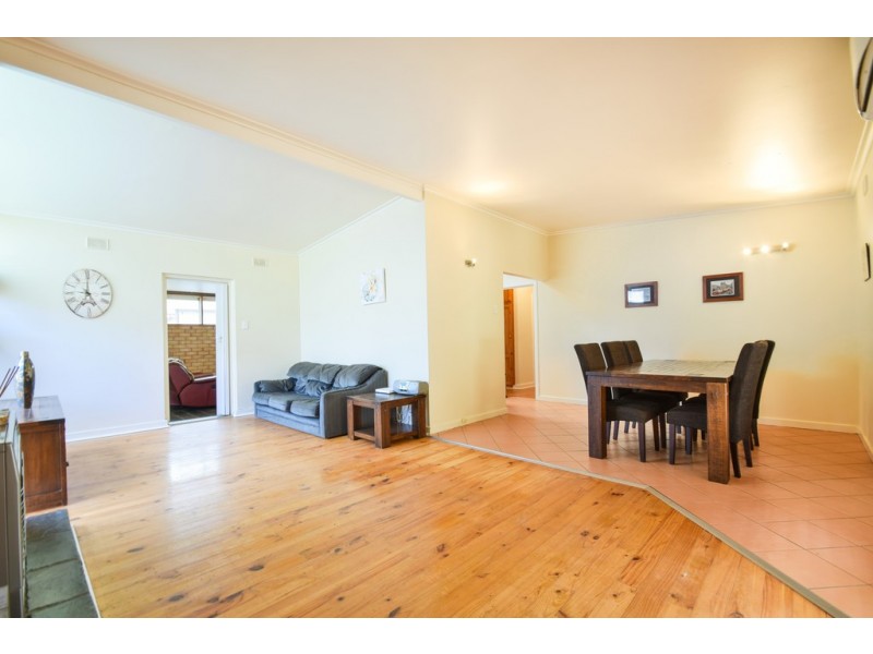 14 Avalon Road, Marion SA 5043