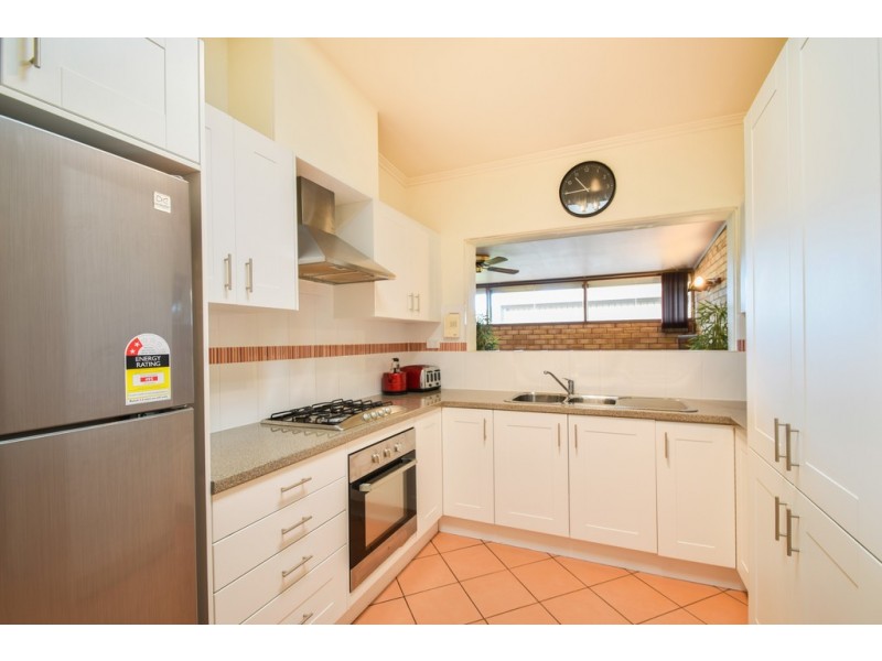 14 Avalon Road, Marion SA 5043