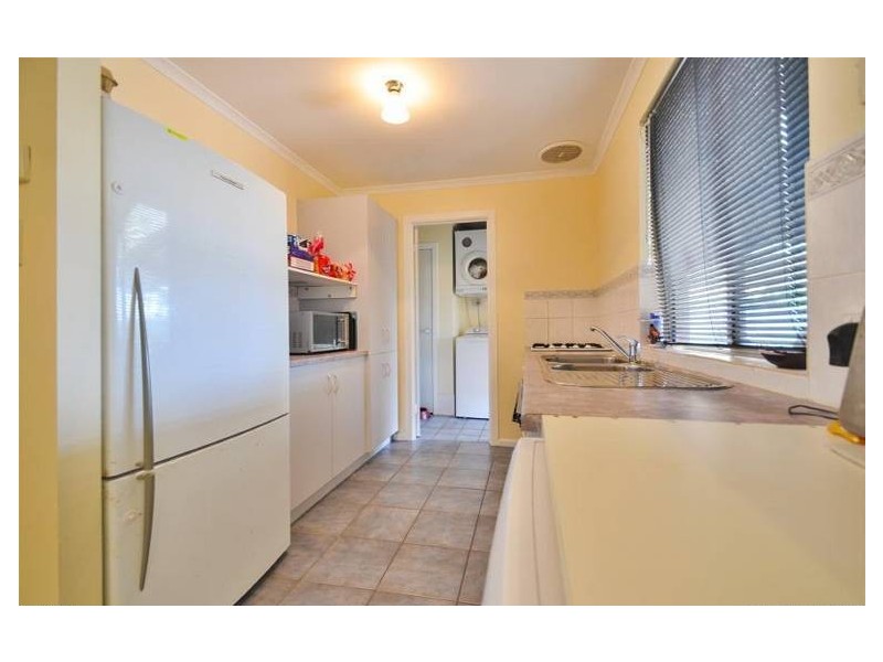 24 Featherstone Drive, Huntfield Heights SA 5163