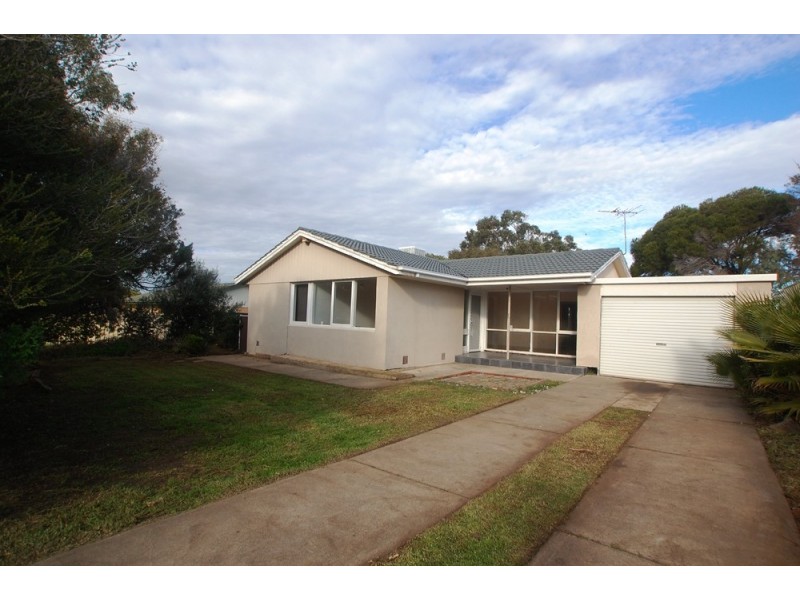 48 Tingira Avenue, O’sullivan Beach SA 5166