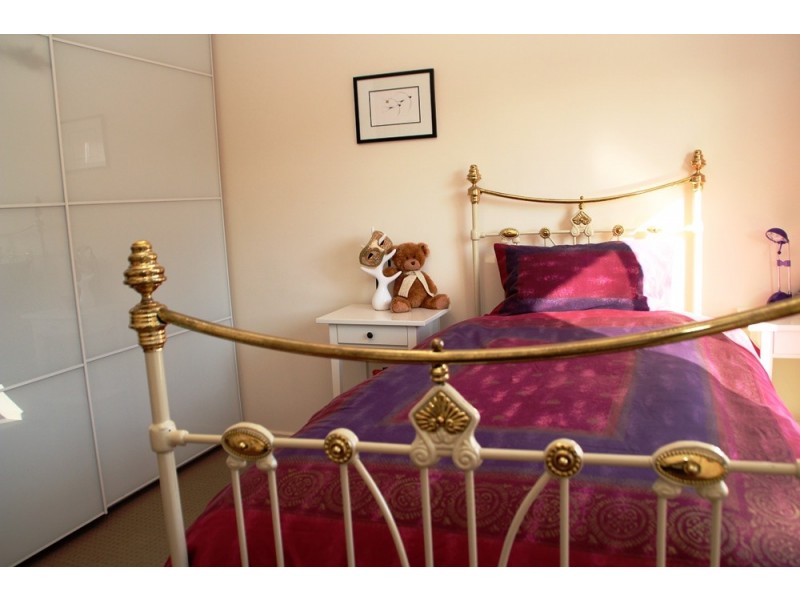 23 Moreland Avenue, Mitchell Park SA 5043