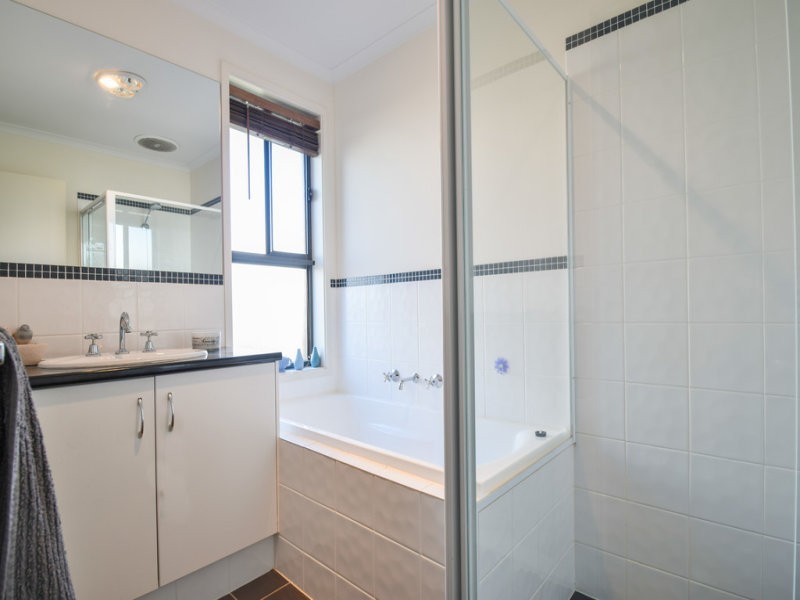 12 Shirvington Way, Noarlunga Downs SA 5168