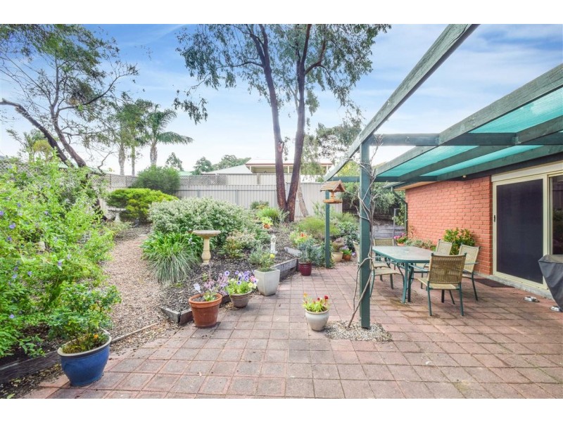 14 Wooding Avenue, Woodcroft SA 5162