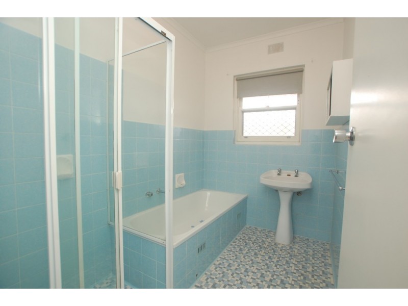 203 Trimmer Parade, Grange SA 5022