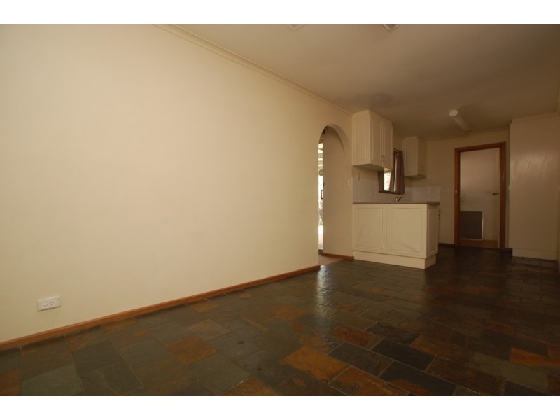 2 Charles Court, Aberfoyle Park SA 5159