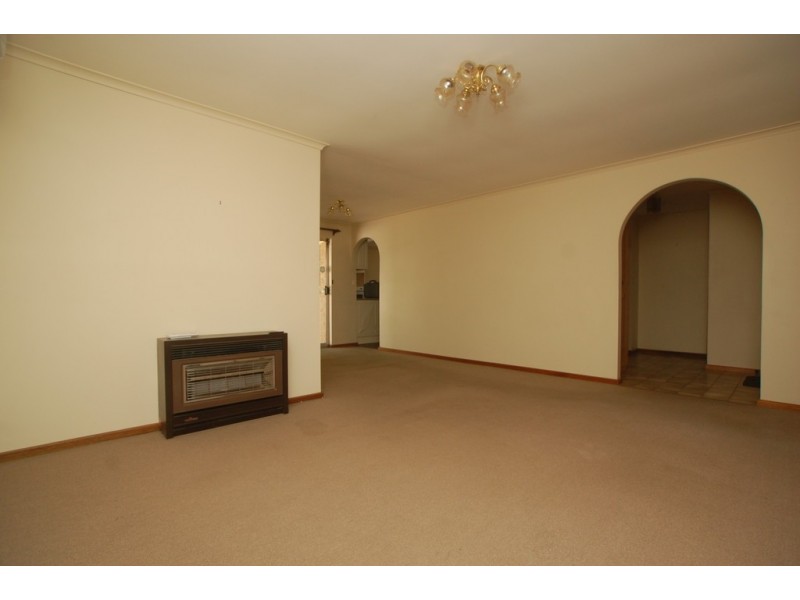 2 Charles Court, Aberfoyle Park SA 5159