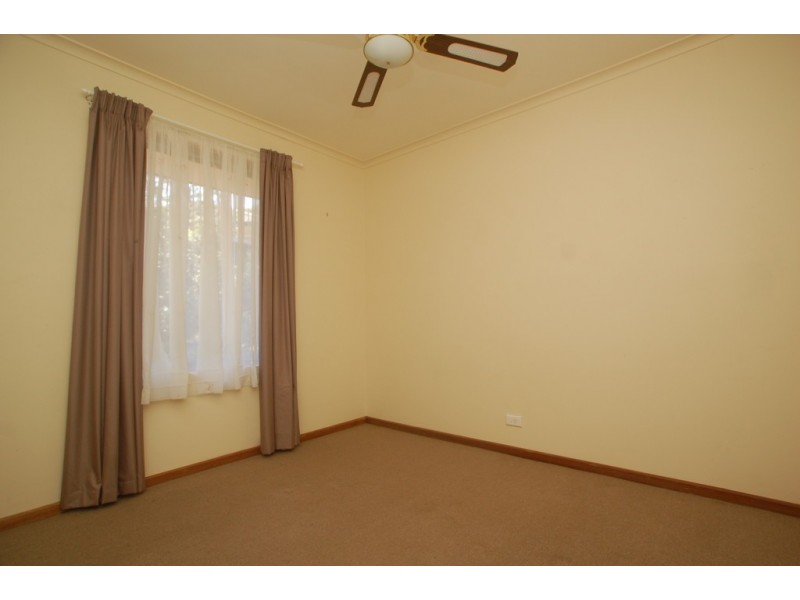 2 Charles Court, Aberfoyle Park SA 5159