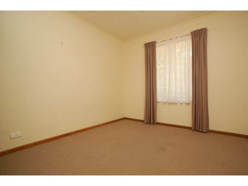 2 Charles Court, Aberfoyle Park SA 5159