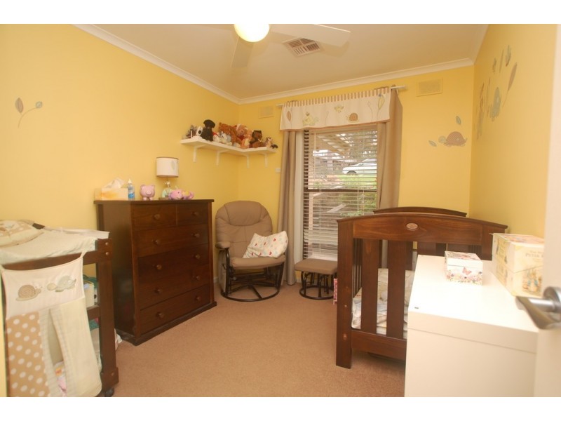 16 Lawson Road, Happy Valley SA 5159