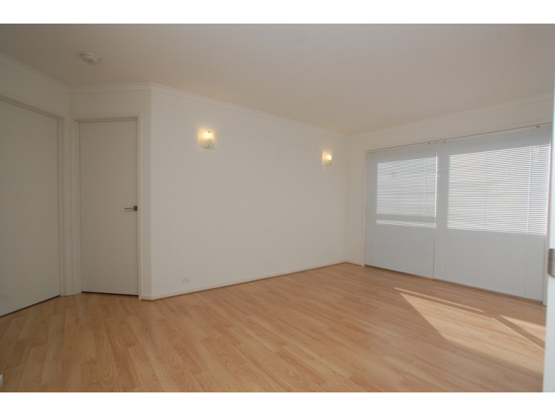 10a Karu Crescent, Mitchell Park SA 5043