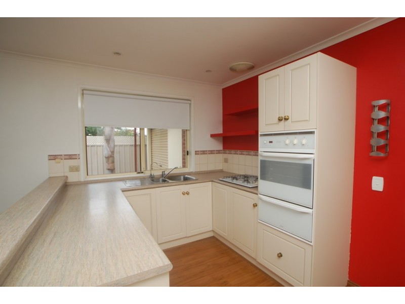 14 Excelsior Grove, Woodcroft SA 5162