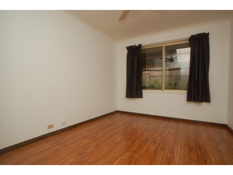 14 Excelsior Grove, Woodcroft SA 5162