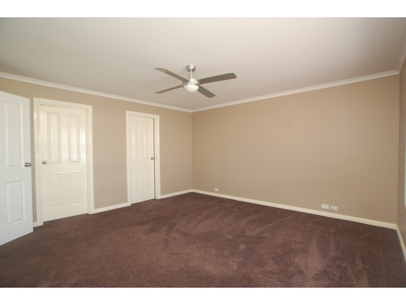 19 Bathbank Crescent, Sheidow Park SA 5158