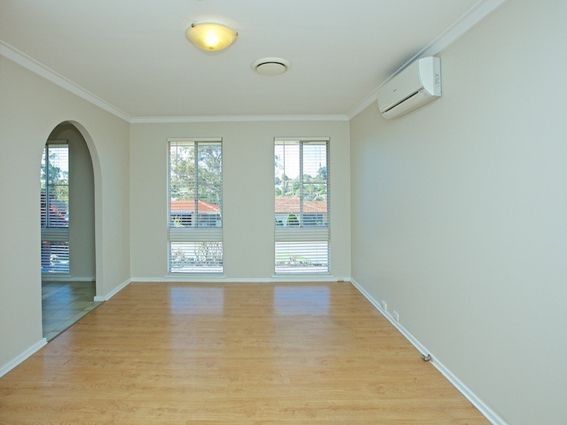 19 Delaware Place, Kallaroo WA 6025