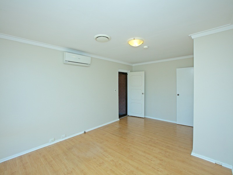 19 Delaware Place, Kallaroo WA 6025