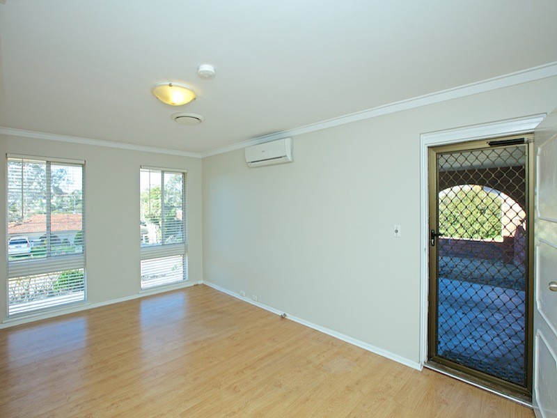 19 Delaware Place, Kallaroo WA 6025