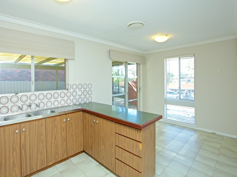 19 Delaware Place, Kallaroo WA 6025