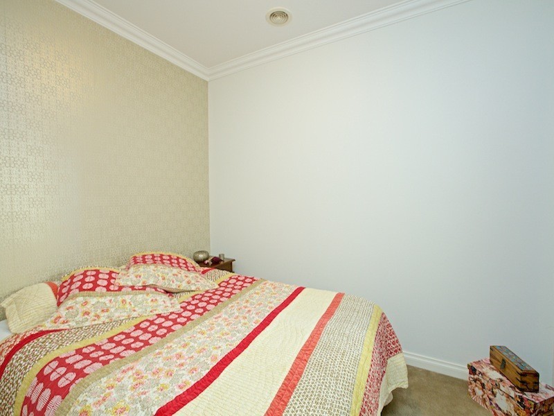 16 Waterview Drive, Woodvale WA 6026