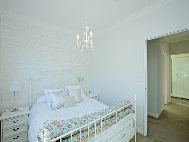 16 Waterview Drive, Woodvale WA 6026