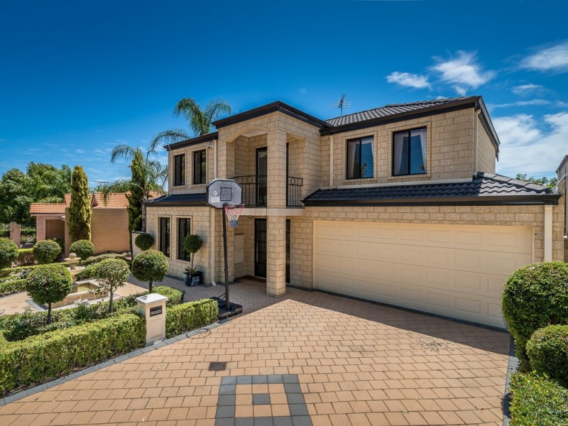 10A Waterview Dr, Woodvale WA 6026