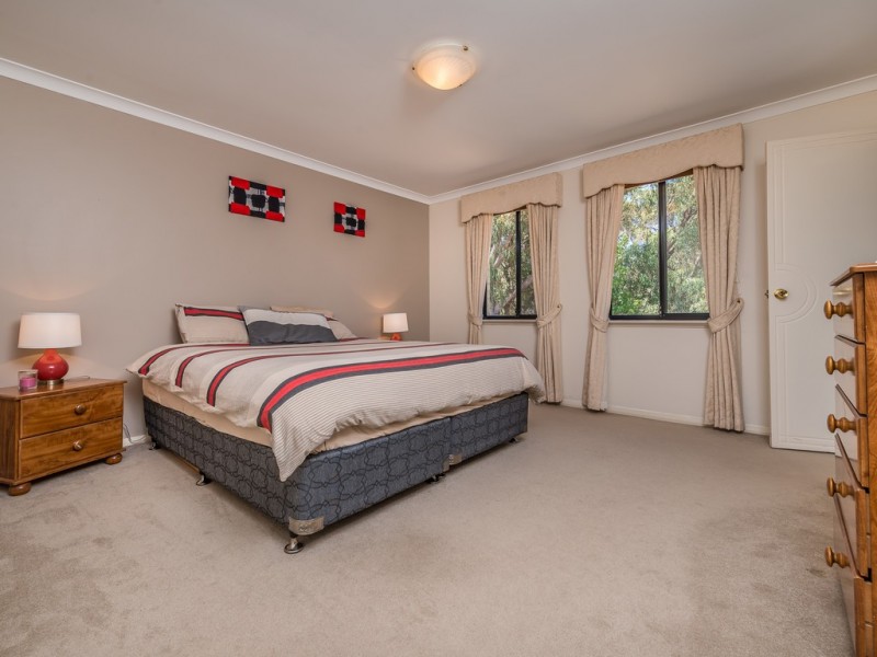 10A Waterview Dr, Woodvale WA 6026