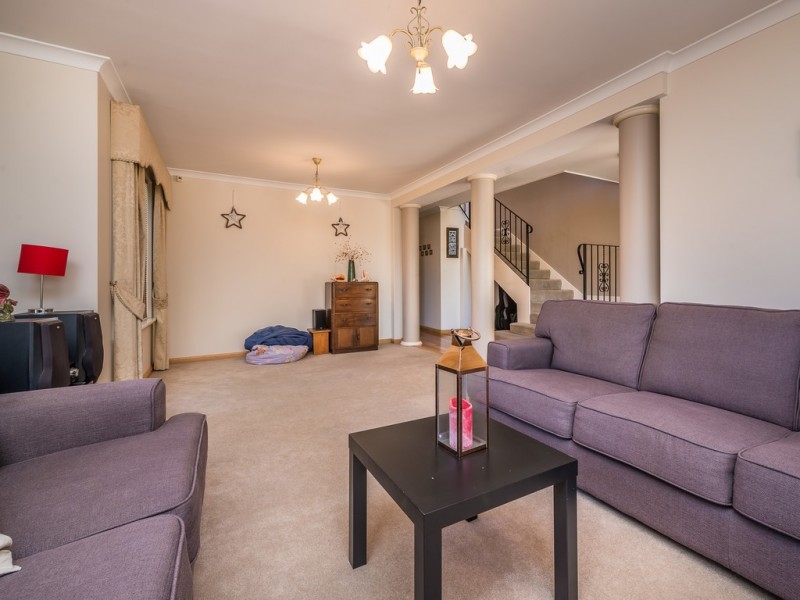 10A Waterview Dr, Woodvale WA 6026